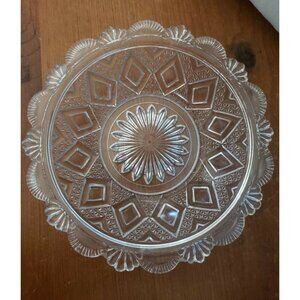 Vintage Intricate Clear Cut Glass Bowl/Candy Bowl 6 1/4"